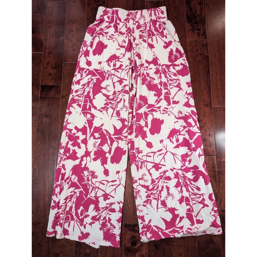 Lululemon Swift Mid-Rise Wide-Leg Pants Womens 4 Pink Wildflower Pockets